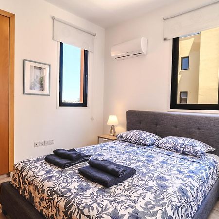 Isabella One Bedroom ลาร์นาคา ภายนอก รูปภาพ
